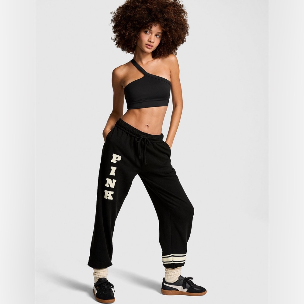 PINK Victoria's Secret Black High Rise Ivy Fleece Sweatpants Size Medium NWT🖤 - Picture 1 of 7